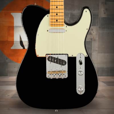 Fender American Professional II Telecaster Maple Fingerboard - Black image 1