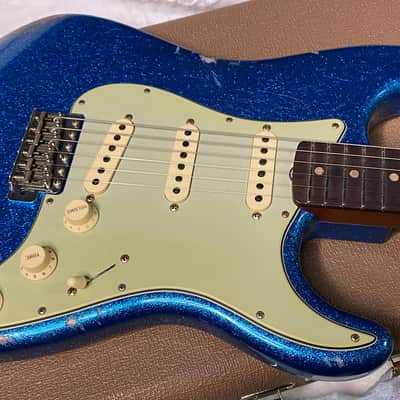 NEW ! Fender Custom Shop Limited Edition 1960's DUALMAG II Stratocaster - Journeyman Relic - Aged Blue Sparkle Finish - AAA Rosewood Board - Authorized Dealer - 7.9lbs - G07110 image 3