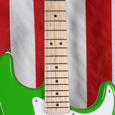 Squier Limited Edition Sonic Stratocaster HT H - Lime Green image 4