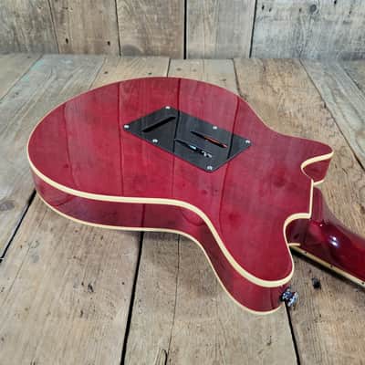 Harley Benton BM-75 DLX Brian May Red Special Replica - Transparent Red image 16