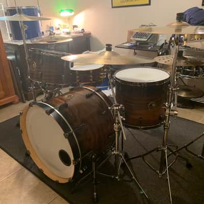 Masters Of Maple Neo Classic kit exotic Santos Rosewood 12-16-22 DW brackets and legs image 4
