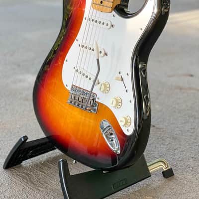 Fender Japan Stratocaster ST68-TX (Texas Special Pickups) 2008-2009 - 3TS image 2