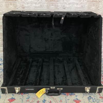 Used Road Runner RRGS6 - Black 6 guitar stand black image 2
