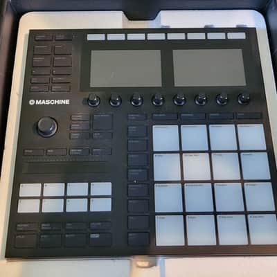 Native Instruments / NI Maschine Mk3 Production Studio image 2