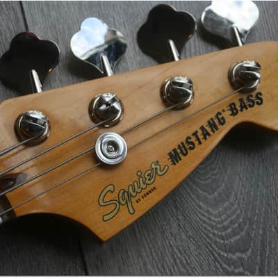 SQUIER "Classic Vibe Mustang Bass Competition" by Fender image 2