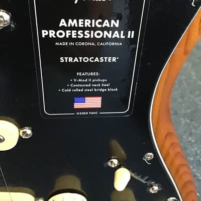 Fender AMERICAN PROFESSIONAL II STRATOCASTER LATE 2000’s image 9