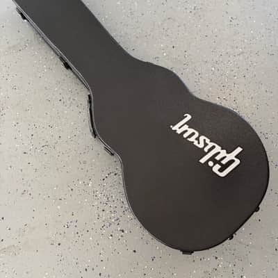 Gibson Modern Hardshell Case for Les Paul — MINT - Sold Out at Gibson image 1