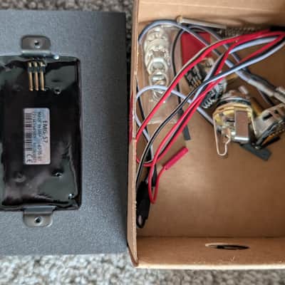 EMG 57/66-BC Active Solderless Alnico V Humbucker Set 2010s - Black Chrome image 3