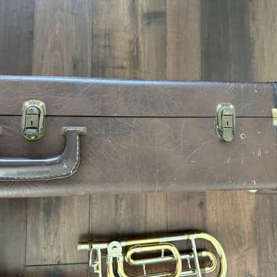Bach 36 Stradivarius Professional Model Tenor Trombone with Traditional F Rotor 2010s - Clear-Lacquered Brass image 12