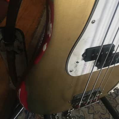 Fender Precision Bass 1965 Faded Shoreline Gold image 6