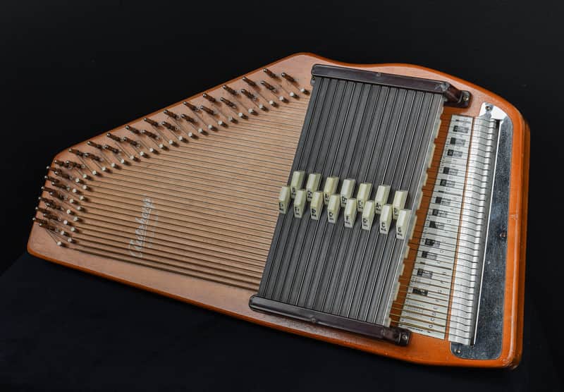 Oscar Schmidt 15 EBH Autoharp '70s
