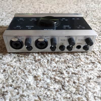 Native Instruments Komplete Audio 6 USB Audio MIDI Interface for Mac, Windows, Linux image 2