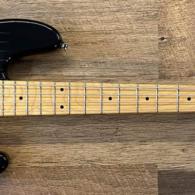 2004 Fender Deluxe Limited Edition Bud Light True Music PJ Bass Electric Bass Guitar image 2