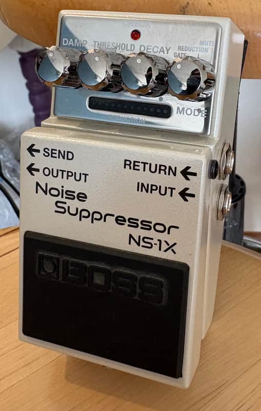 Boss NS-1x