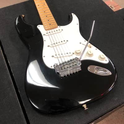 Fender Standard Stratocaster with S1 Tremolo with Maple Fretboard MIJ 1986 - Black w/ Hardcase and Trem Arm image 10