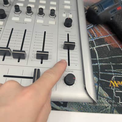 Vestax Vcm-600 2007 - Silver image 3
