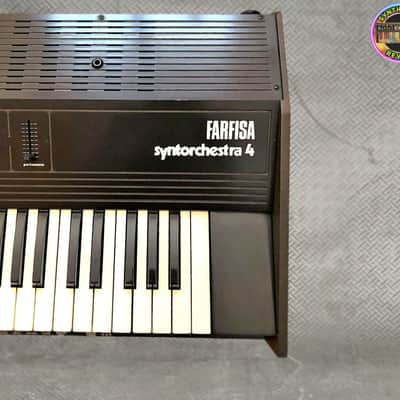 Farfisa Syntorchestra 49-Key Mono/Polyphonic String Synth- Very Similar To Soundmaker!โ
SUPER RARE from ยด80sโ
Professional Vintage Synthesizer โ
Cleaned & Full Checked image 7