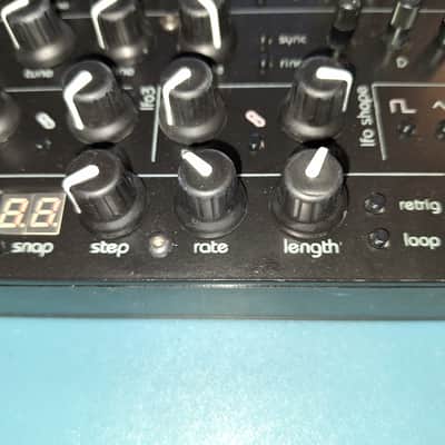 Twisted Electrons THERAPSID MK1 - Black image 4