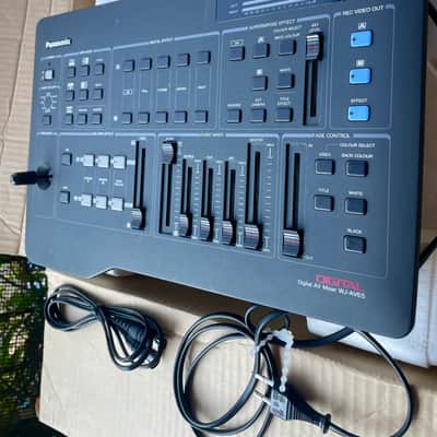 Panasonic Panasonic WJ-AVE5 Digital AV Mixer / Video Synthesizer - Vintage Retro Video FX - Mint in Original Box 1990 - Nero image 4
