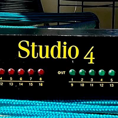 Opcode STUDIO 4 OMS MIDI INTERFACE 1993 - black image 2