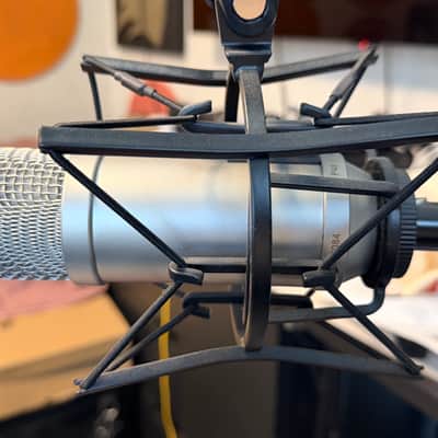 RODE Broadcaster End-Address Large Diaphragm Condenser Microphone 2009 - Present - Nickel image 5