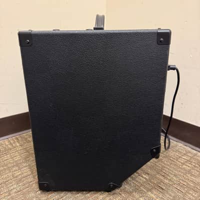 Peavey Max 110 Bass Amp image 4