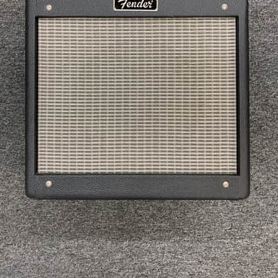 Fender Pro Junior 15-Watt 1x10" Guitar Combo 2002 - 2010 - Black image 1