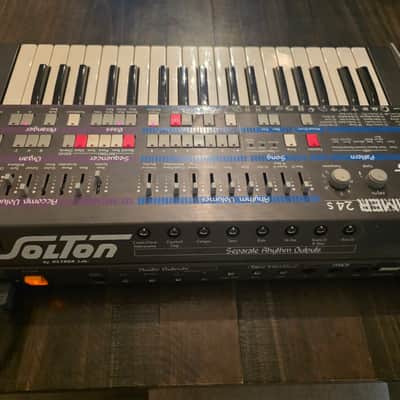Solton Programmer 24S Accompaniment Keyboard image 2