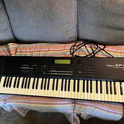 Roland XP-80 76-Key Music Workstation Keyboard