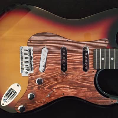 ~Cashified~ Indio Strat-Style w/Deluxe Gig-Bag image 1
