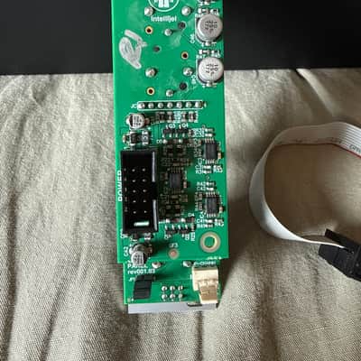 Intellijel Outs Stereo Line Out / Headphones Eurorack Synth Module 2019 - Present - White image 2
