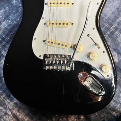 Squier Stratocaster 1993 - Black - MIM - 7.5 Lbs. - Authorized Dealer image 3