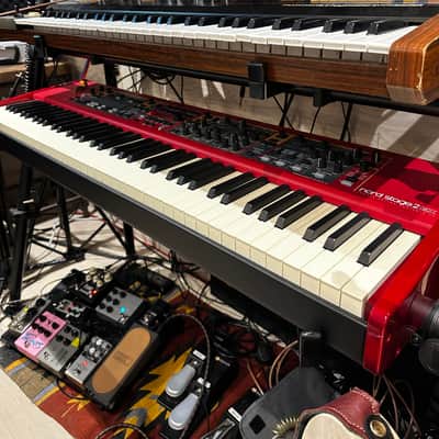 Nord Stage 2 EX HP76 - Hammer Action 76-Key [2015 - 2016 - Red]