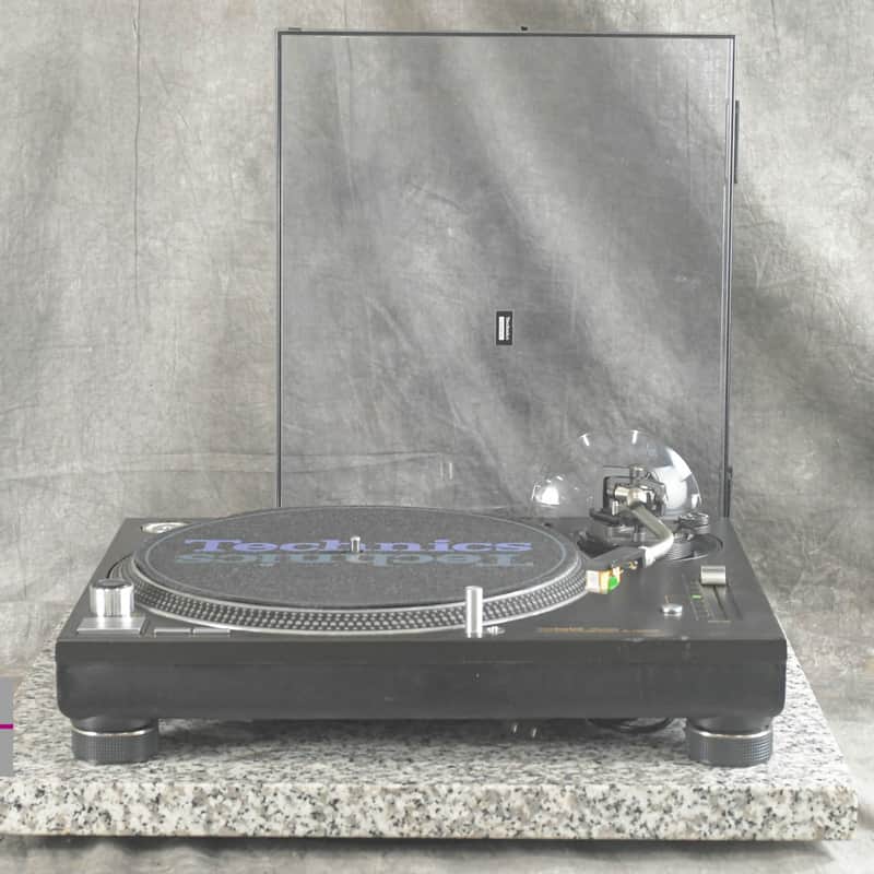 Technics SL-1200MK6 Black