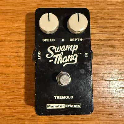 Monster Effects Swamp Thang Tremolo v3 2010 image 1
