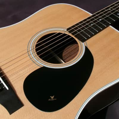 2023 Yairi DY-28 All Solid Guitar Natural+Deluxe Yairi hard case, Owner’s Card, Spec Card and a special Humidity-regulating sheet for guitar, truss rod key and a spare bridge pin image 19