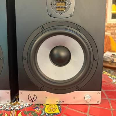 Eve Audio SC208 8" Active Studio Monitor - Pair 2012 - Present - Black image 2
