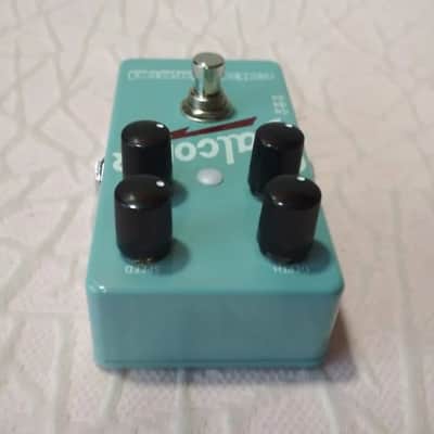 Catalinbread Valcoder Valco-style Tremolo Pedal image 4