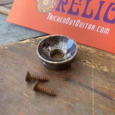 Real Life Relics Electrosocket Telecaster® Jack Plate Cup Aged Nickel With Screws   [U6]