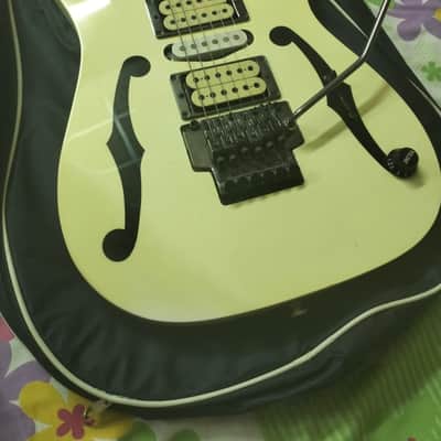 (Japan98) Ibanez PGM30 Paul Gilbert Signature with Lo TRS II Tremolo Japan 1998 image 3