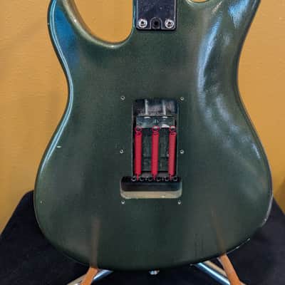 Vintage 80's USA made Peavey Patriot w/ Super Ferrite Pickups & Original Case – Metallic Green - MIA image 7