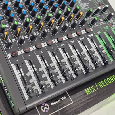 Mackie ProFX12v3 12-Channel Effects Mixer - Used image 5