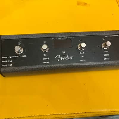 Fender 008-0996-000  MS4 Mustang 4-Button Footswitch with 1/4" Jack 2010s - Black image 1
