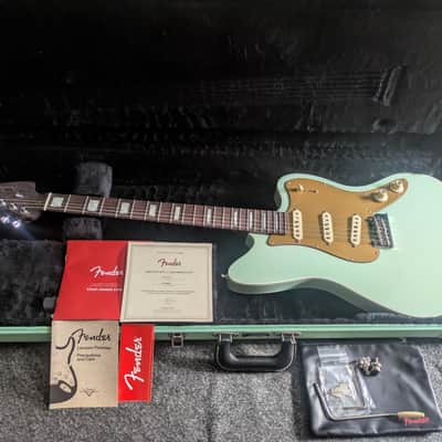 Fender Parallel Universe II Strat-Jazz Deluxe 2020 - Transparent Faded Seafoam Green image 2
