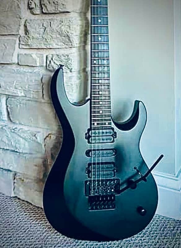 Kiesel Aries