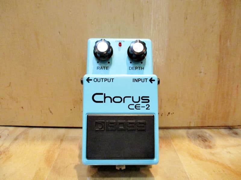 Boss CE-2