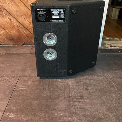 Ampeg BA-110v2 40-Watt 1x10" Bass Combo 2014 - Present - Black image 2