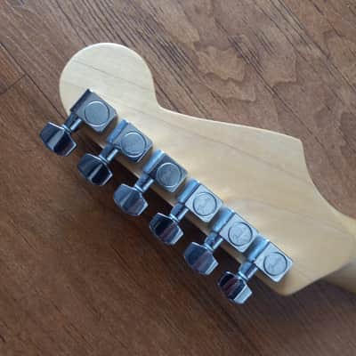 Fender Stratocaster Left-Handed Guitar Neck Right-handed Nut image 5