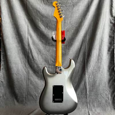 Fender American Pro II Strat HSS, Mercury - Free Shipping 🇨🇦 🇺🇸 image 12