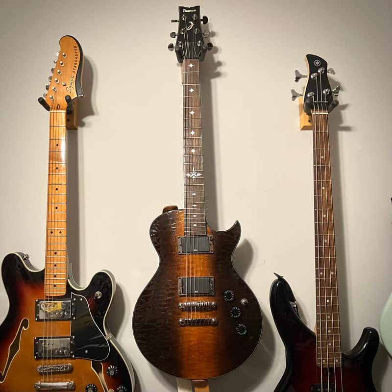 Ibanez ART300 Caiman Standard | Reverb